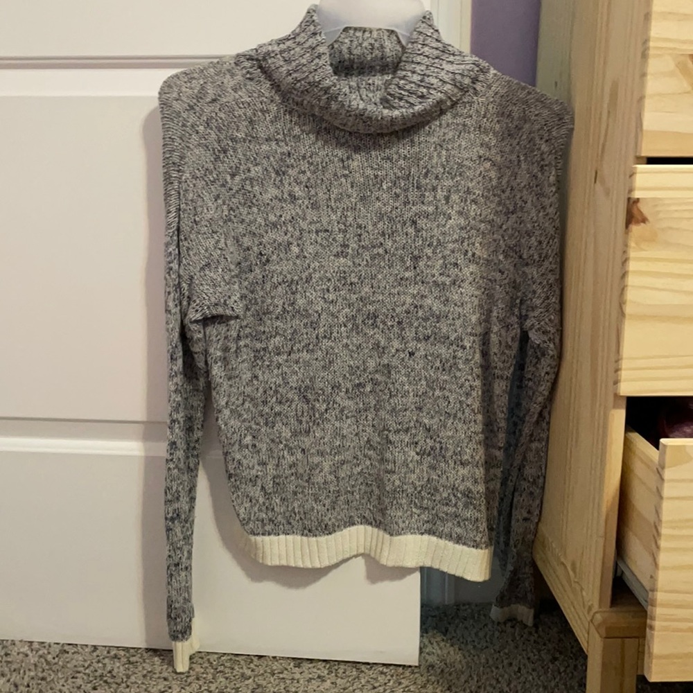 Asymmetrical turtleneck